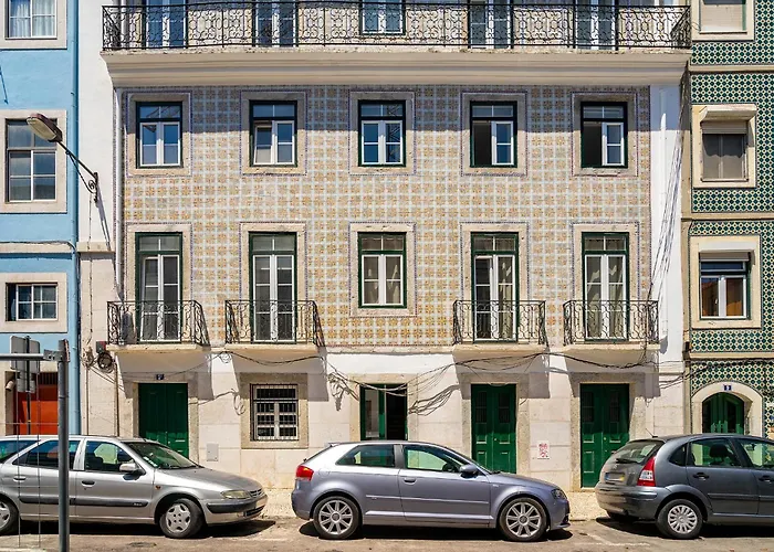 Modern Lisbon Apartments By Soulplaces