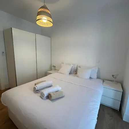 Modern Lisbon Apartments By Soulplaces Room photo